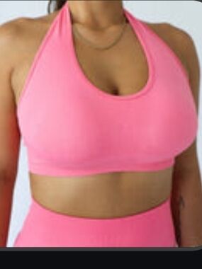 Enhance Halter Top - Coral
